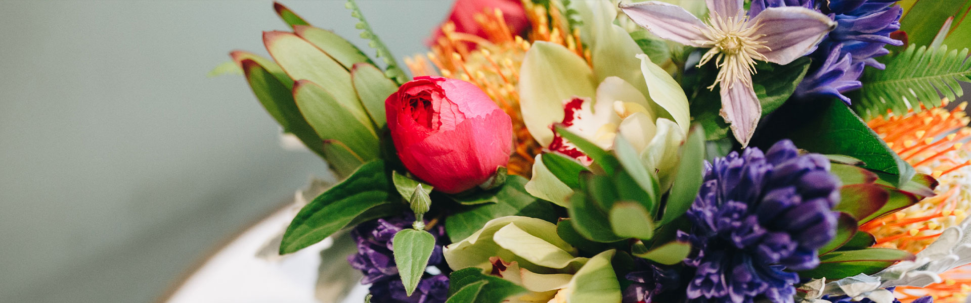 Passover Centerpieces to Complete Your Tablescape